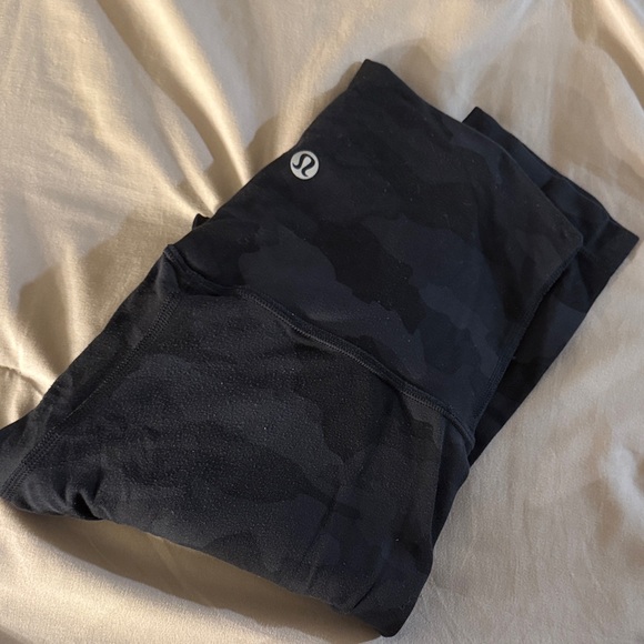 lululemon athletica Pants - lululemon athletica Black Camo Leggings